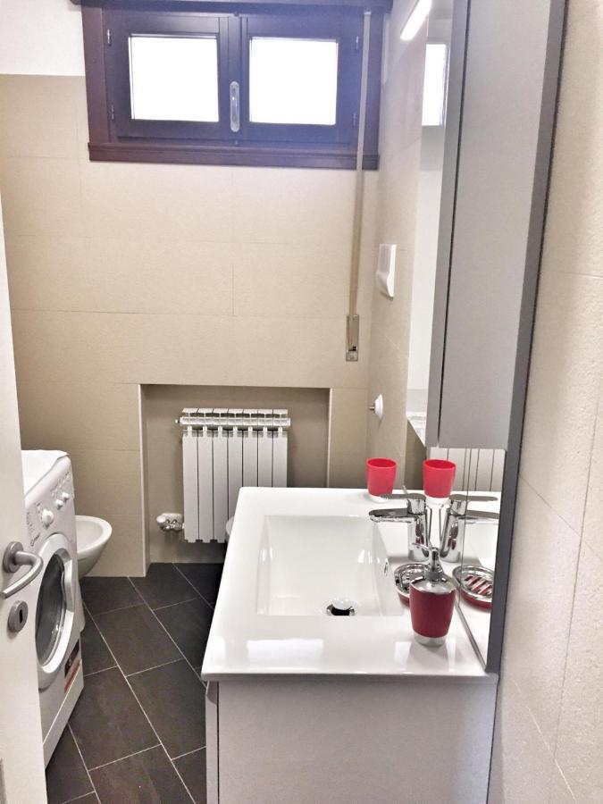 Red Tower Venice Apartment - 2 Mins From Vce Airport- Free Wifi Тесера Екстериор снимка