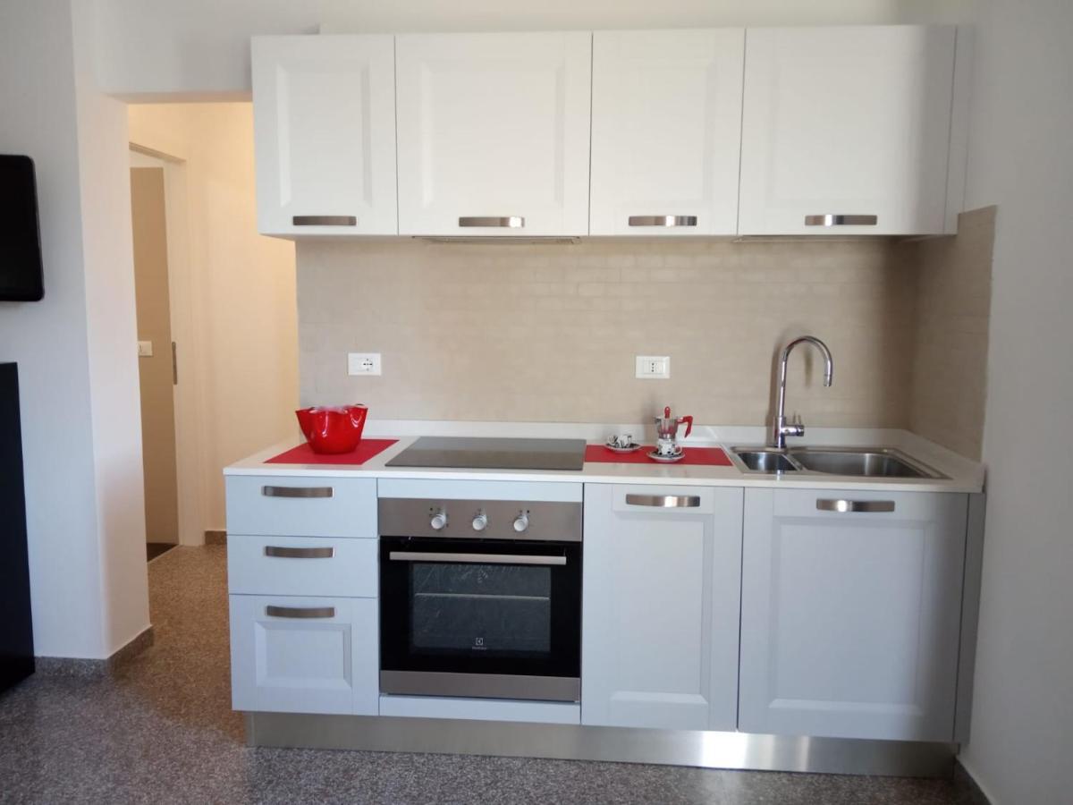 Red Tower Venice Apartment - 2 Mins From Vce Airport- Free Wifi Тесера Екстериор снимка